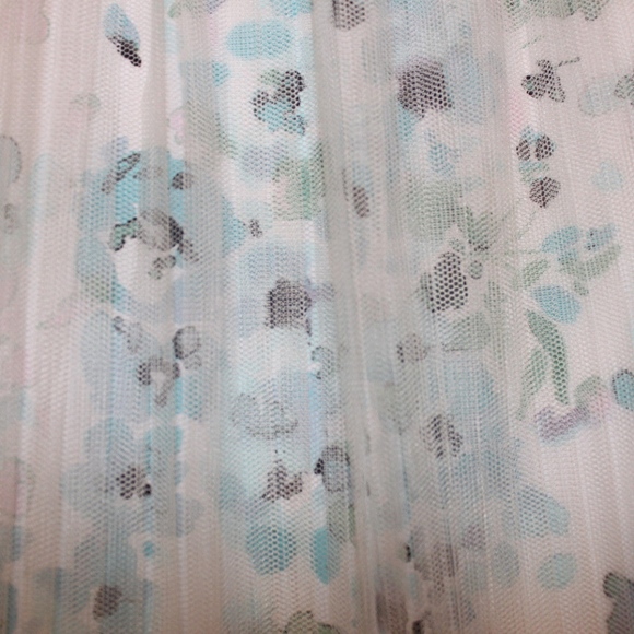 LC Lauren Conrad Pale Blue Floral Tulle Skirt NWT - Picture 7 of 8